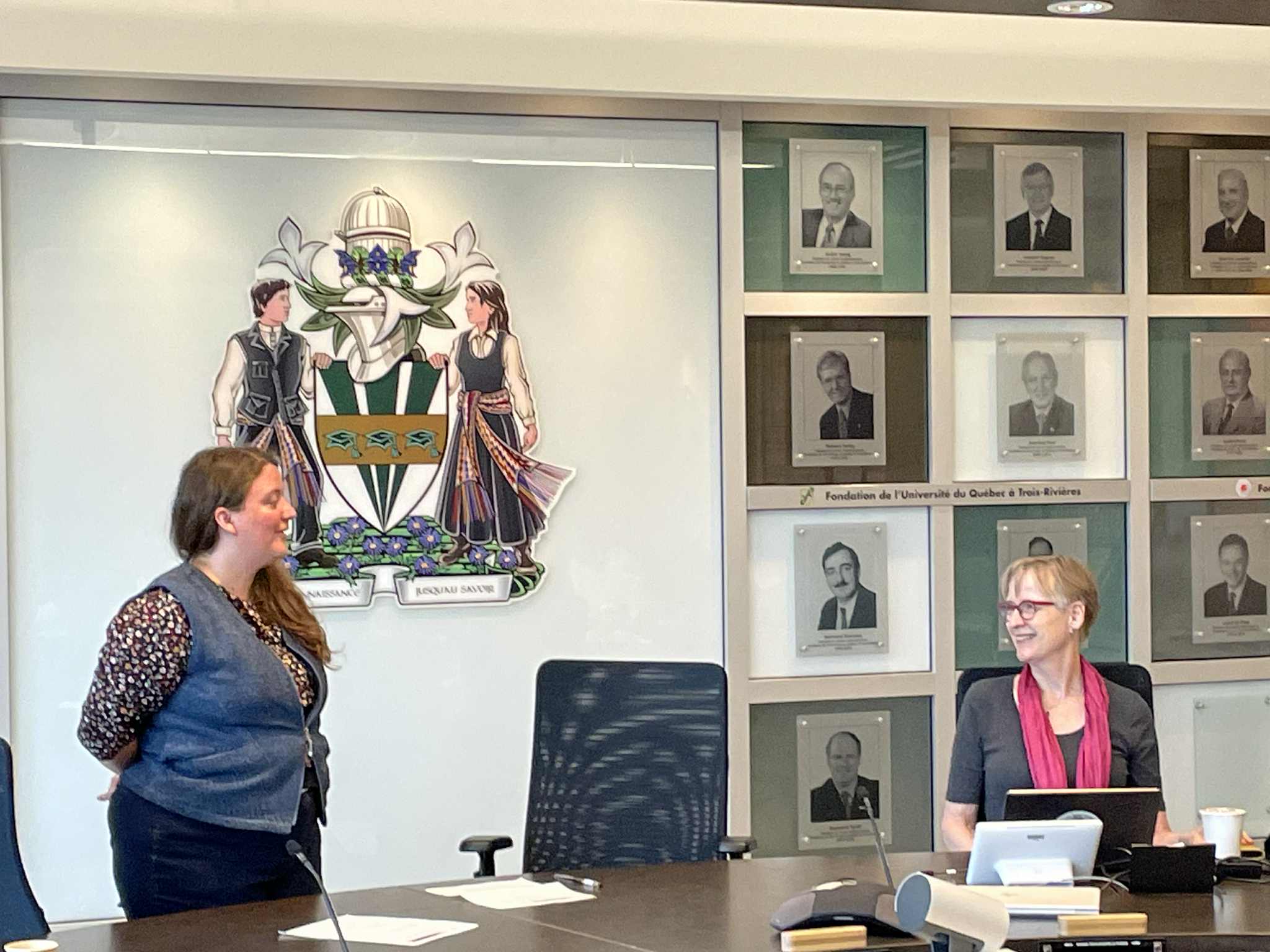 Salle 2002A-PB Rozemond et Chabout-Combaz