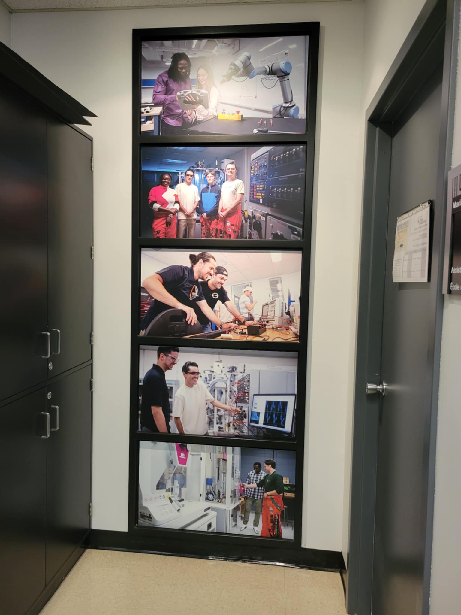 Photo 2 du nouvel affichage à l'intérieur du secrétariat.